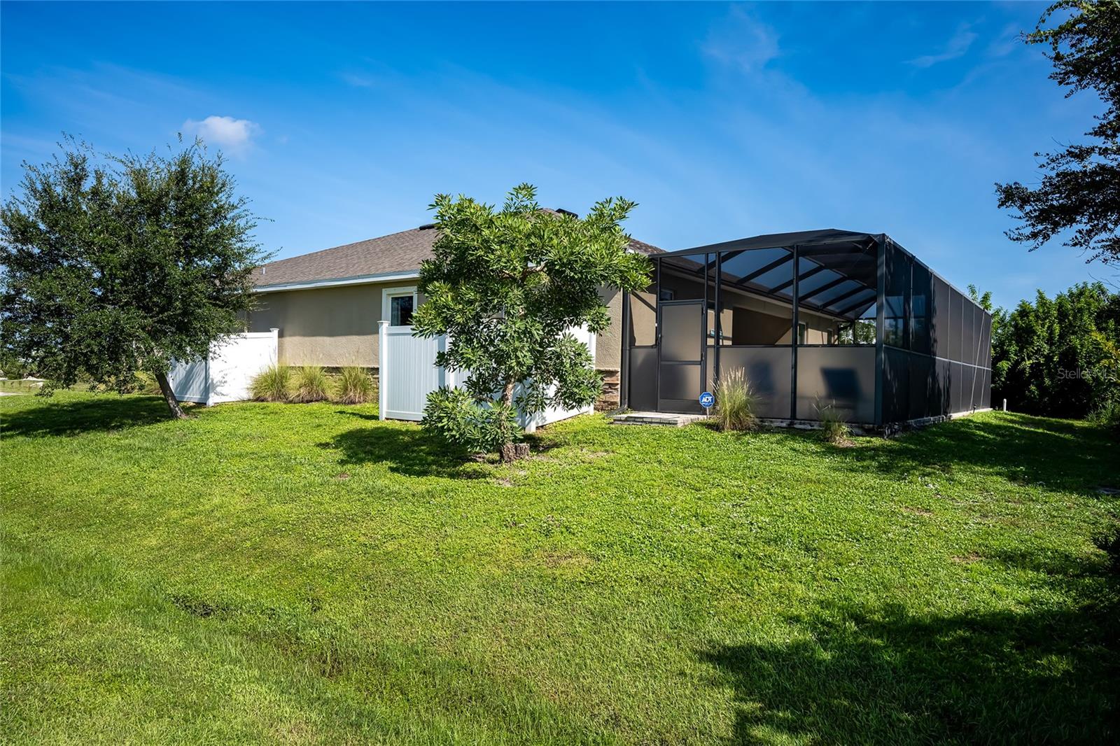 Image 5 of 74 For 14879 Wichita Road