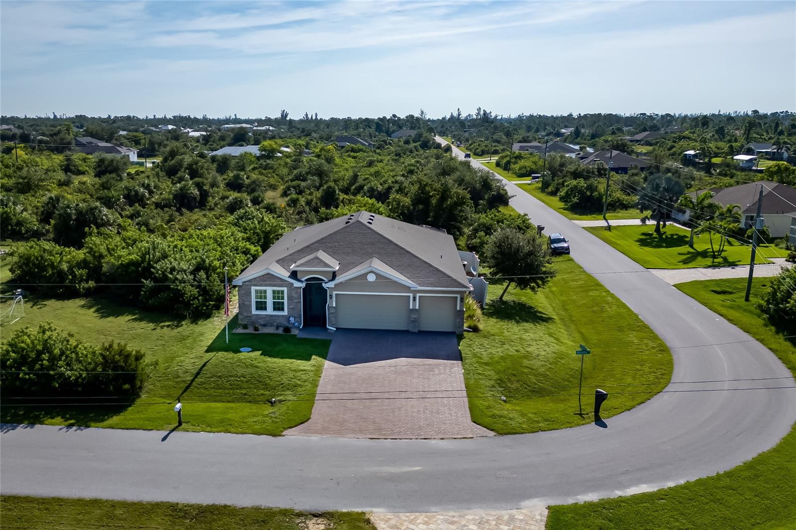 Image 6 of 74 For 14879 Wichita Road