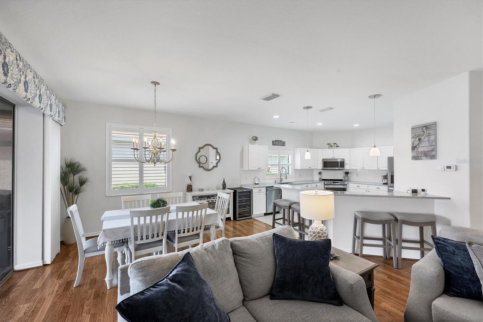 Image 11 of 78 For 421 Pinewood Lake Drive