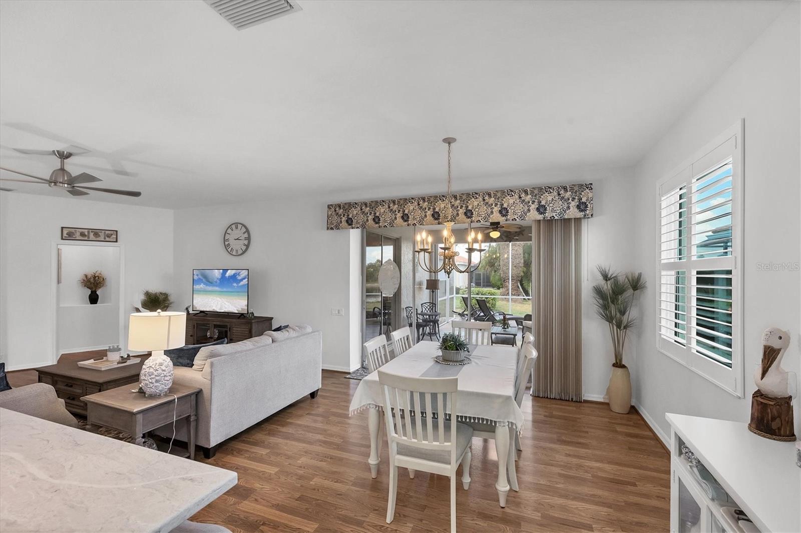 Image 17 of 78 For 421 Pinewood Lake Drive