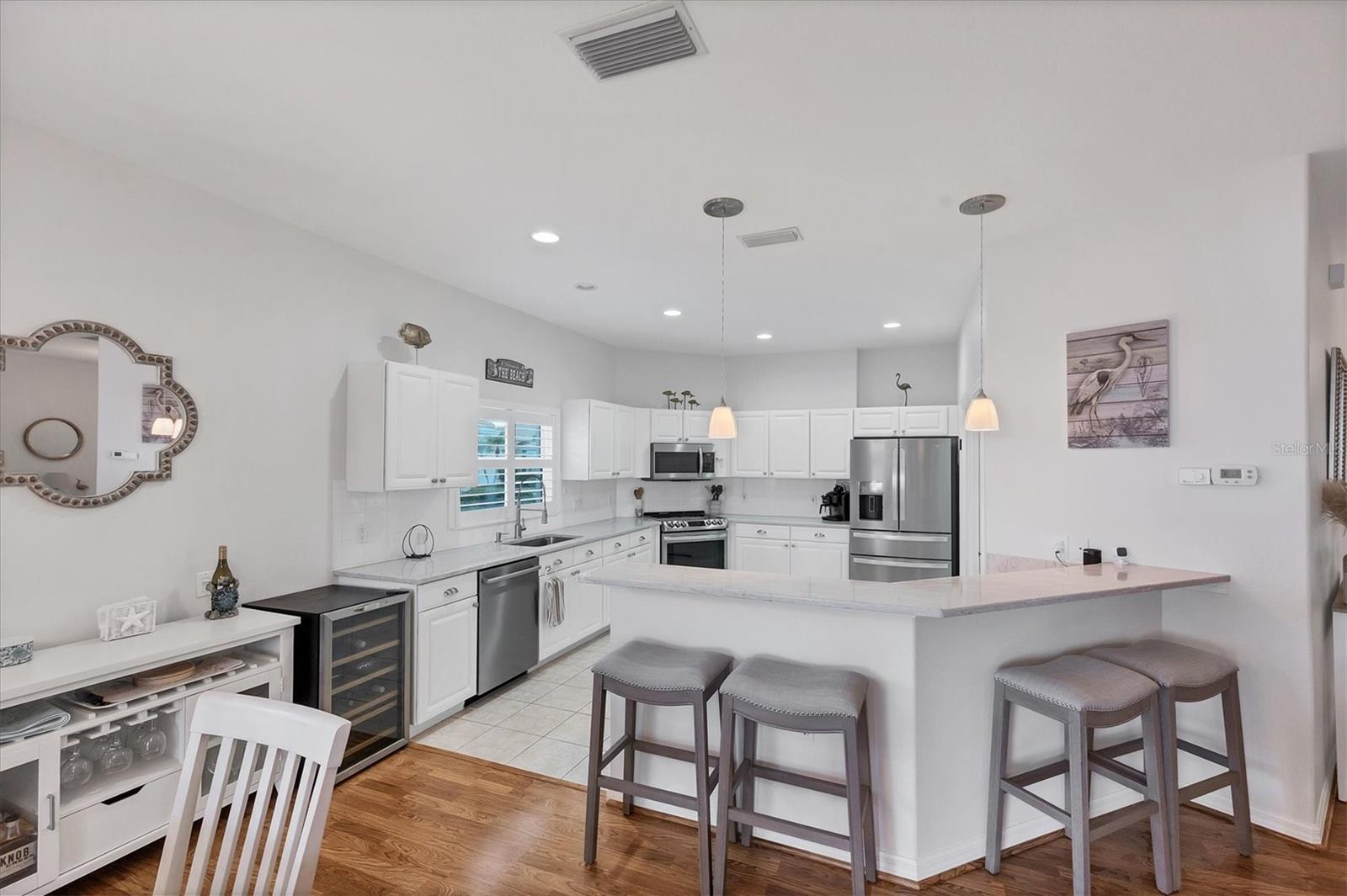 Image 28 of 78 For 421 Pinewood Lake Drive