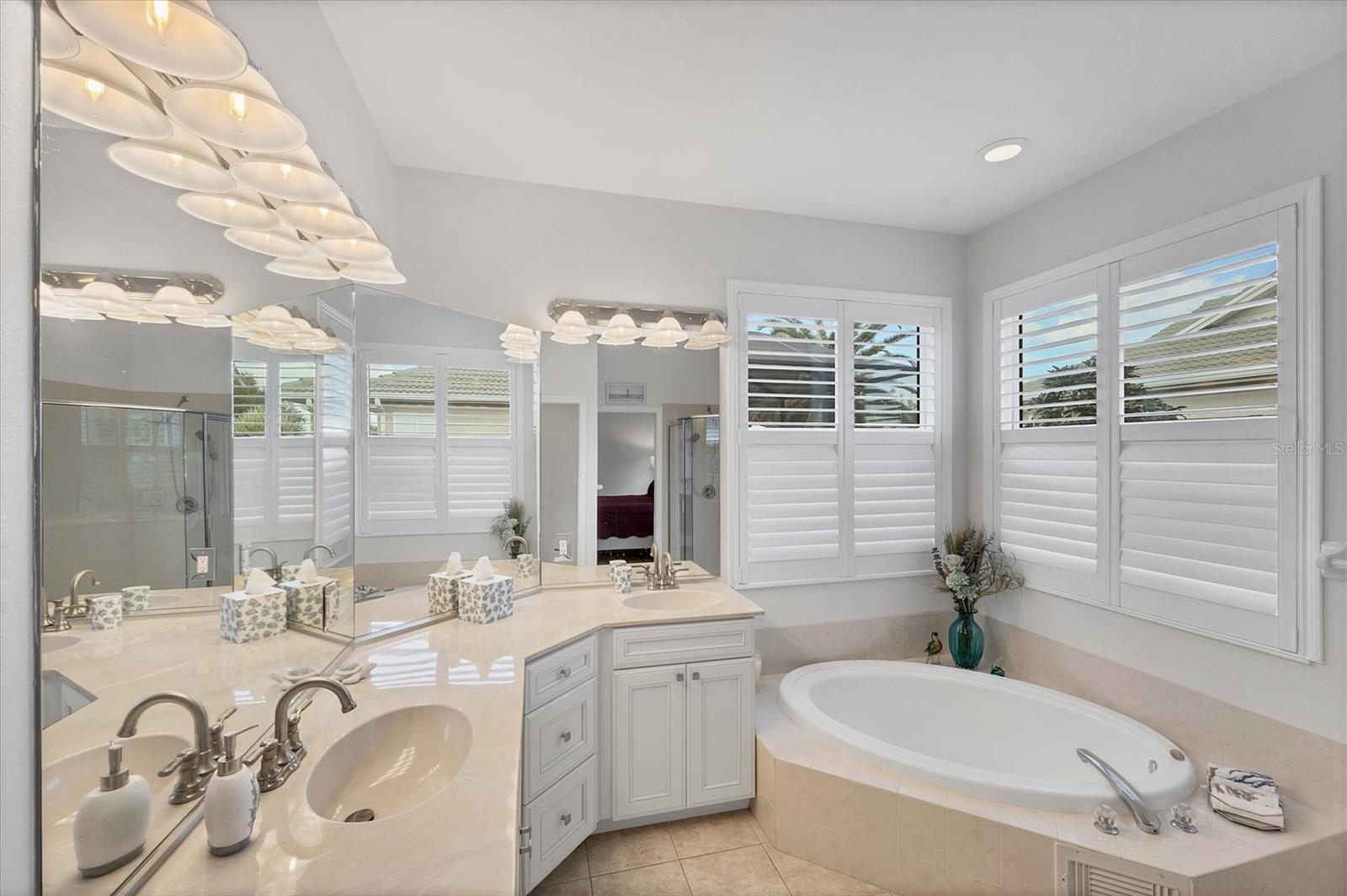 Image 42 of 78 For 421 Pinewood Lake Drive