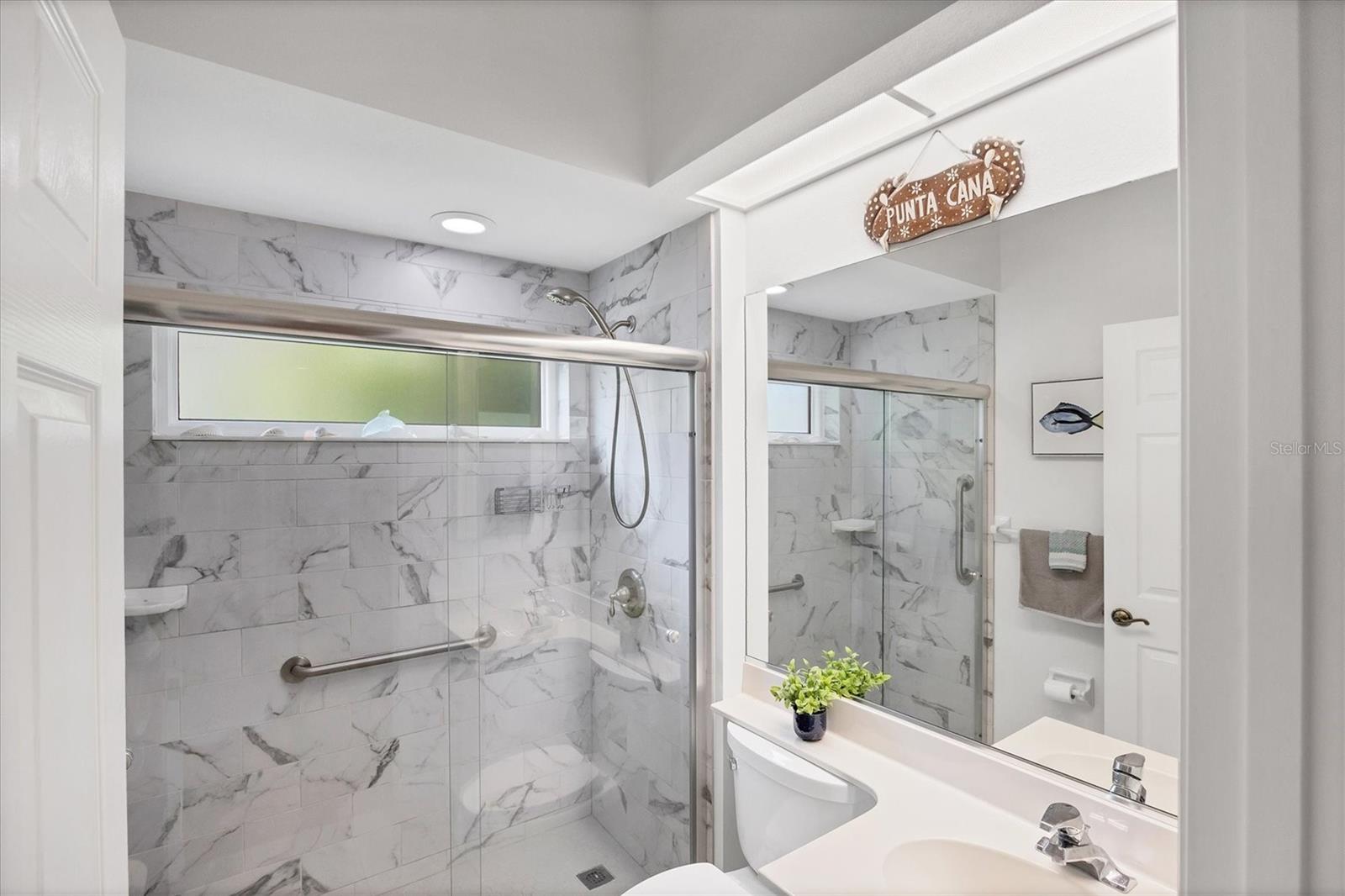 Image 46 of 78 For 421 Pinewood Lake Drive