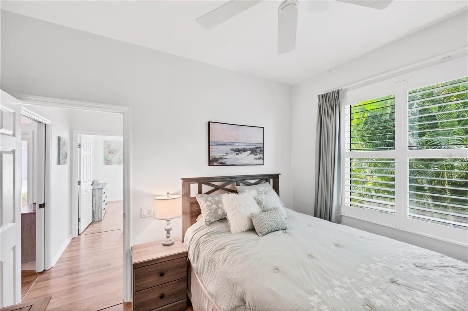 Image 48 of 78 For 421 Pinewood Lake Drive