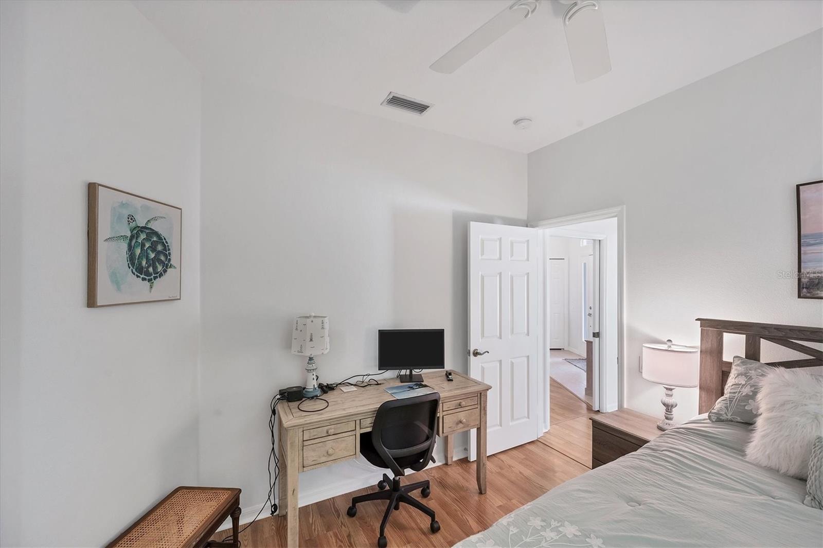 Image 49 of 78 For 421 Pinewood Lake Drive