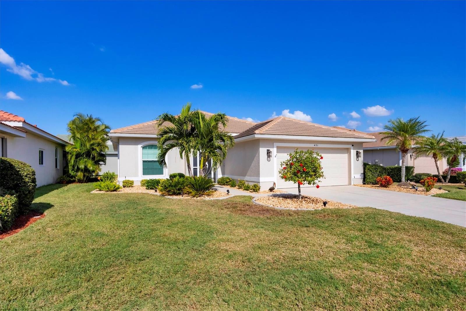 Image 5 of 78 For 421 Pinewood Lake Drive