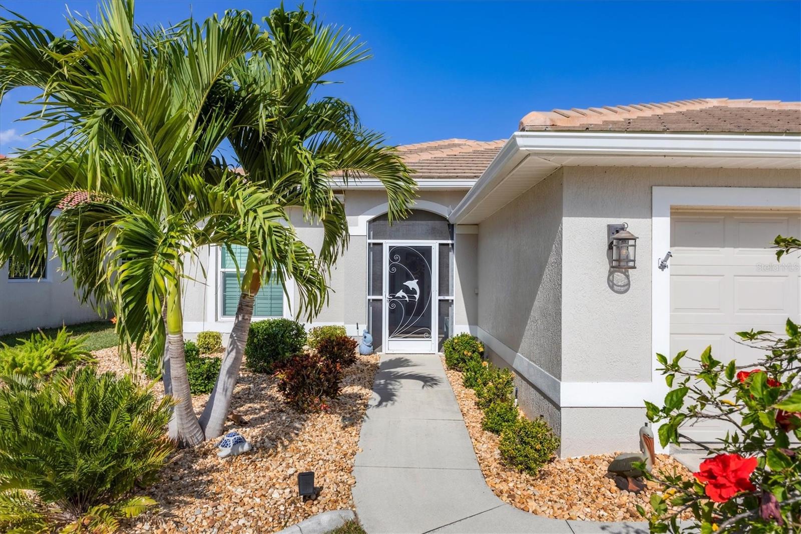 Image 7 of 78 For 421 Pinewood Lake Drive