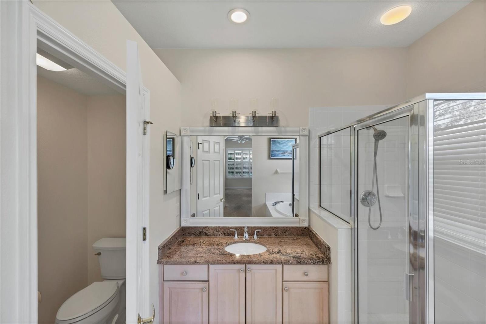 Image 46 of 100 For 711 Back Nine Drive