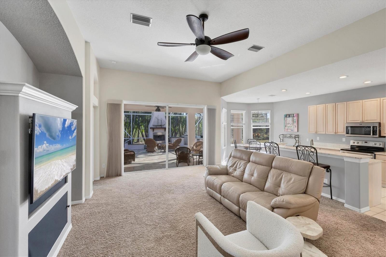 Image 9 of 100 For 711 Back Nine Drive