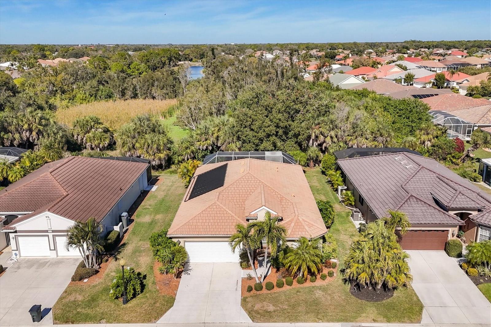 Image 3 of 90 For 407 Pinewood Lake Drive