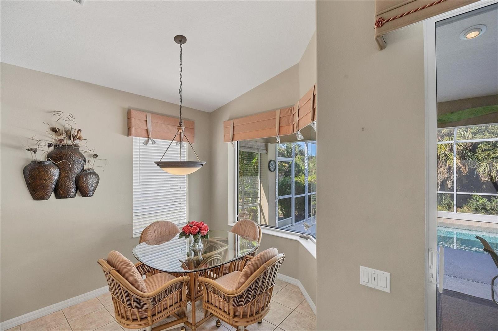 Image 30 of 90 For 407 Pinewood Lake Drive