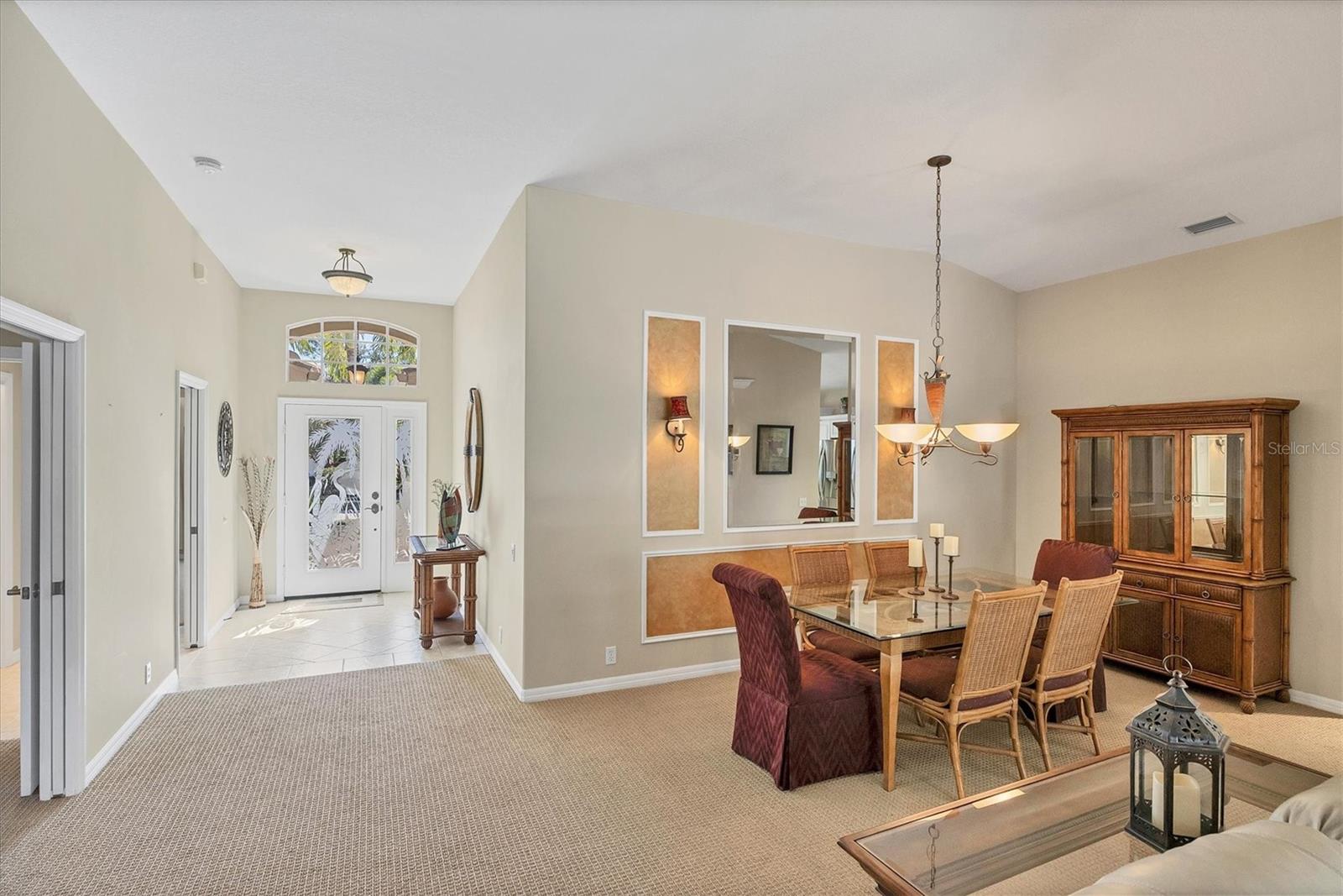 Image 38 of 90 For 407 Pinewood Lake Drive