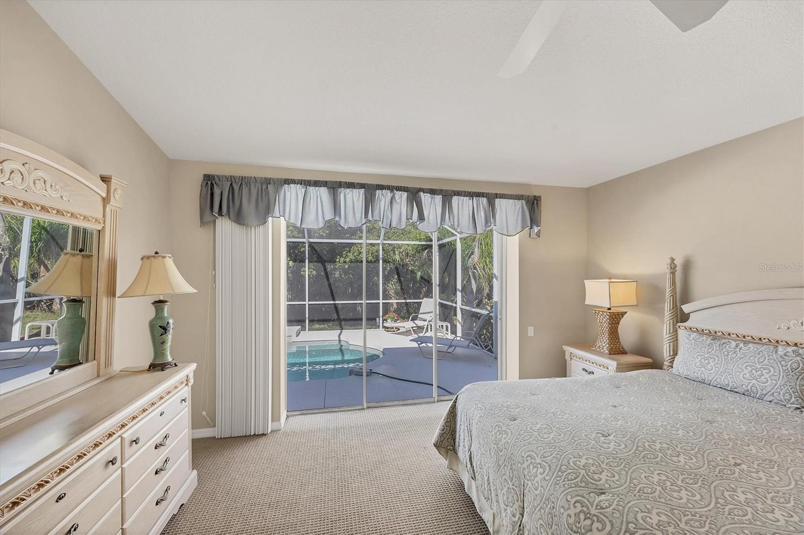 Image 45 of 90 For 407 Pinewood Lake Drive