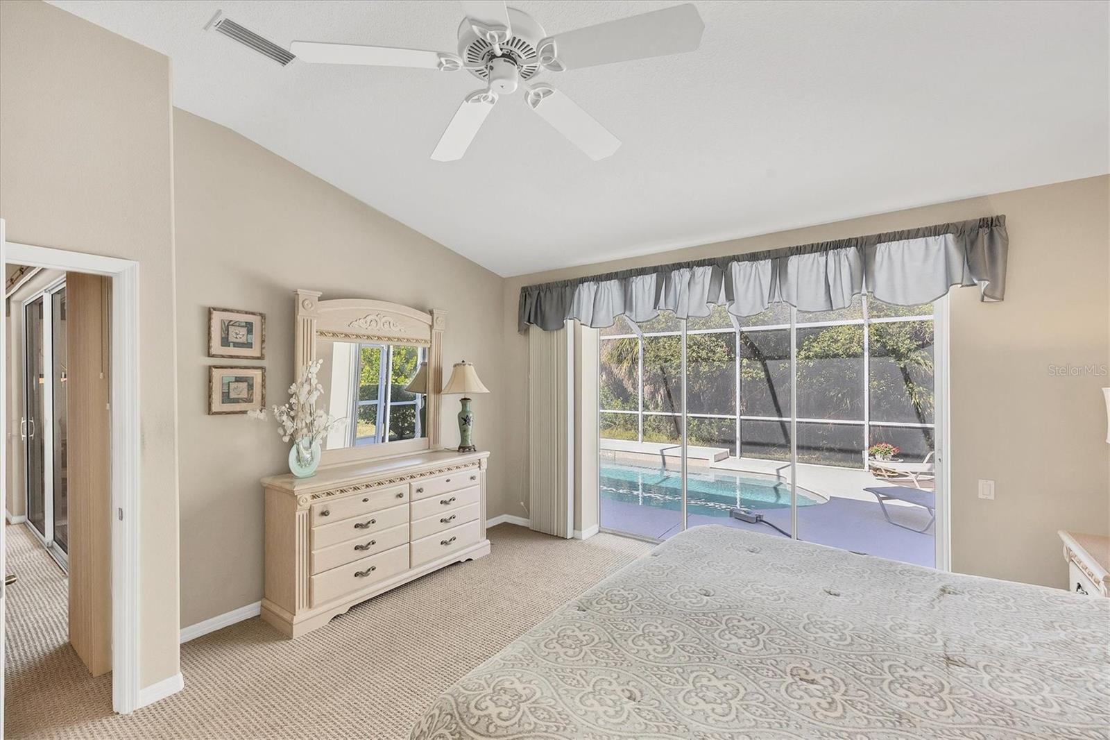 Image 46 of 90 For 407 Pinewood Lake Drive