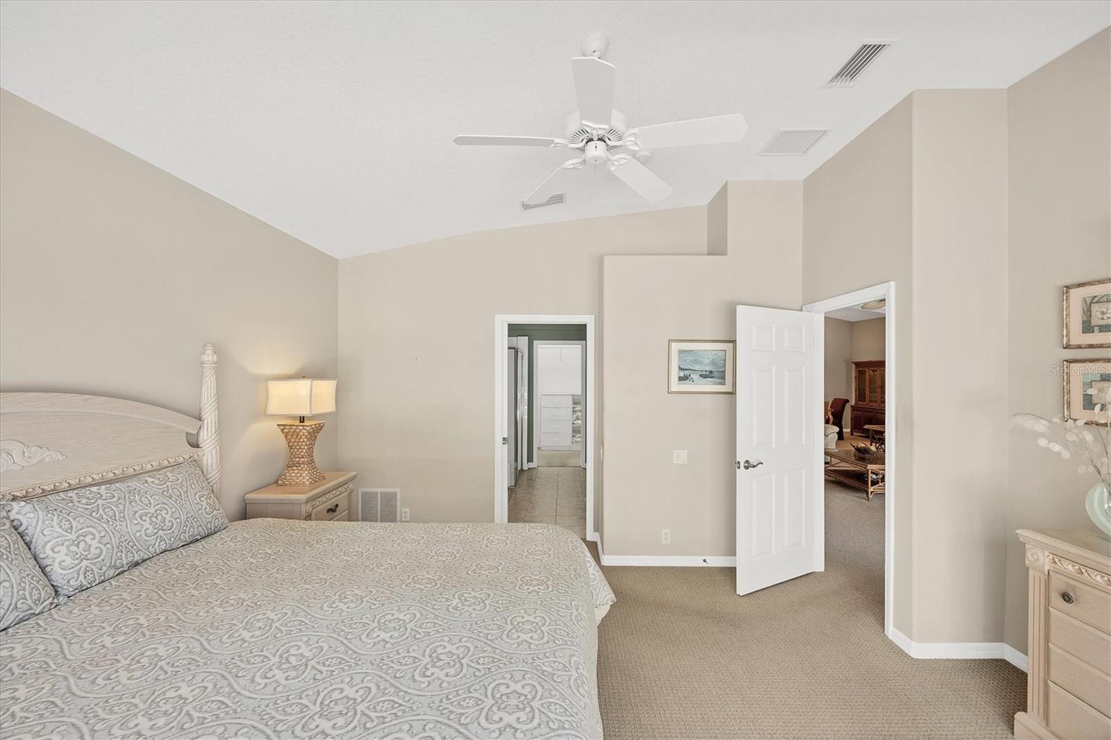 Image 48 of 90 For 407 Pinewood Lake Drive