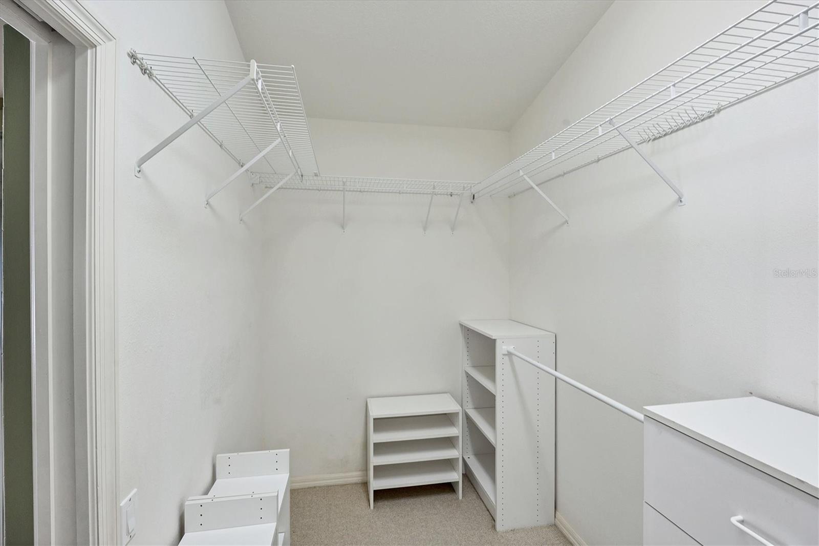 Image 52 of 90 For 407 Pinewood Lake Drive