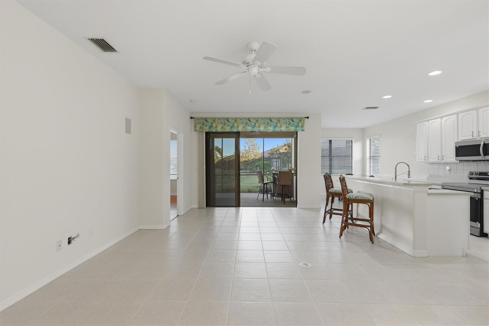 Image 27 of 71 For 1379 Maseno Drive