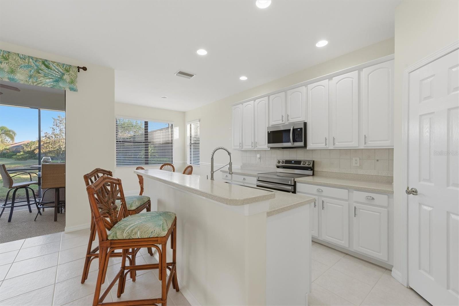 Image 31 of 71 For 1379 Maseno Drive