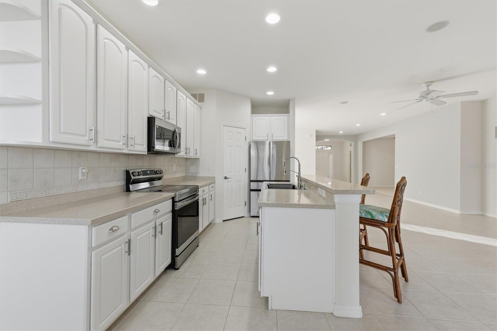 Image 33 of 71 For 1379 Maseno Drive