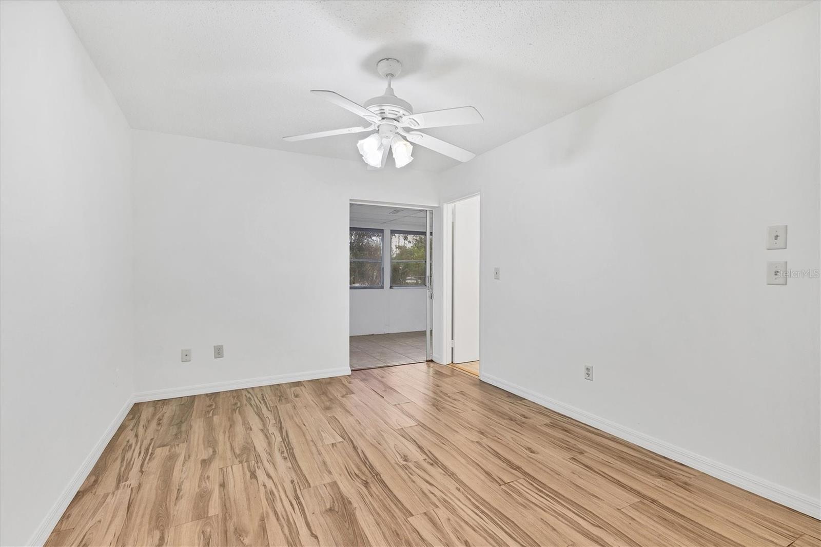 Image 20 of 39 For 8158 Boca Grande Avenue