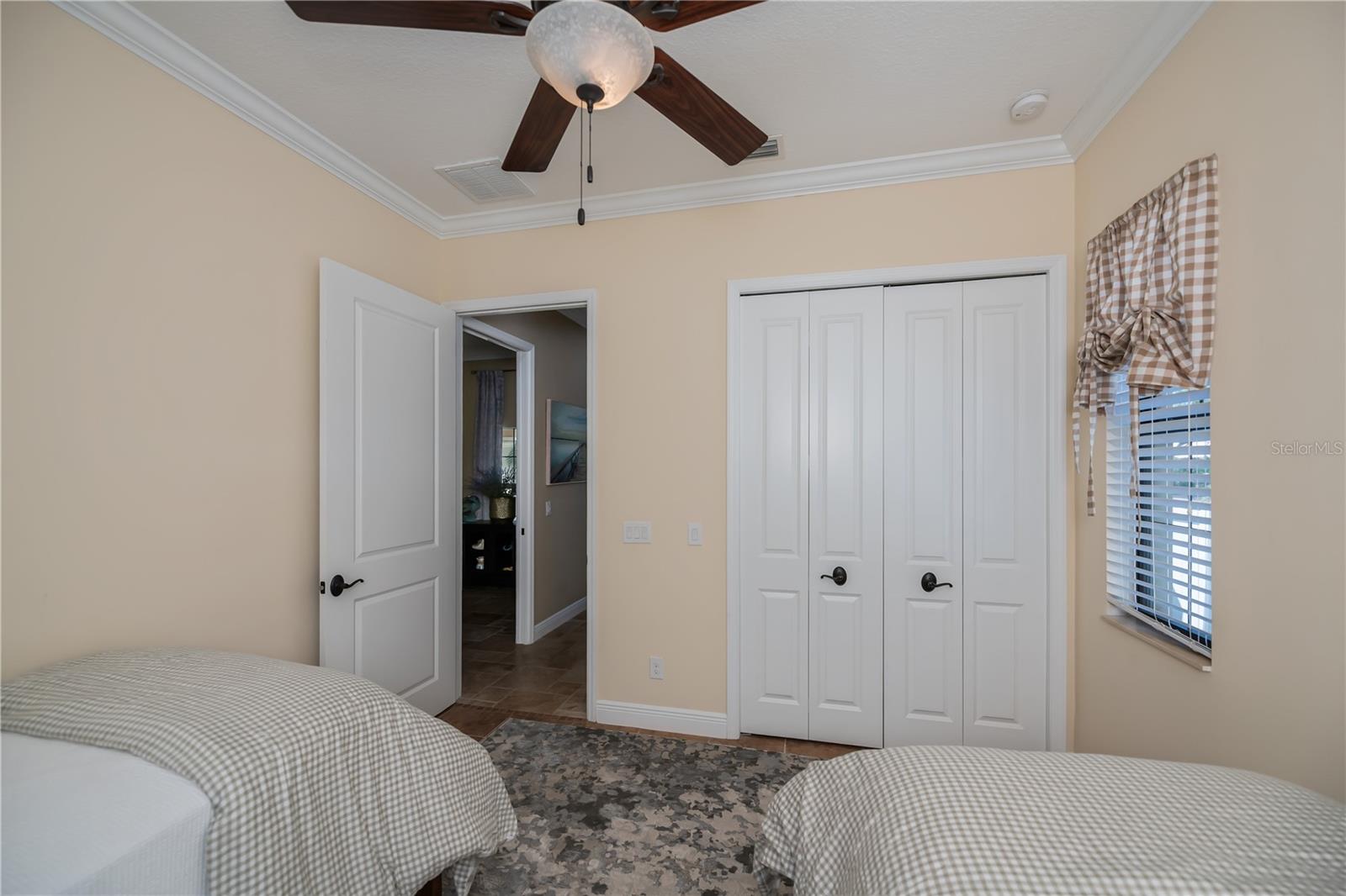 Image 29 of 44 For 612 Barcelona Avenue