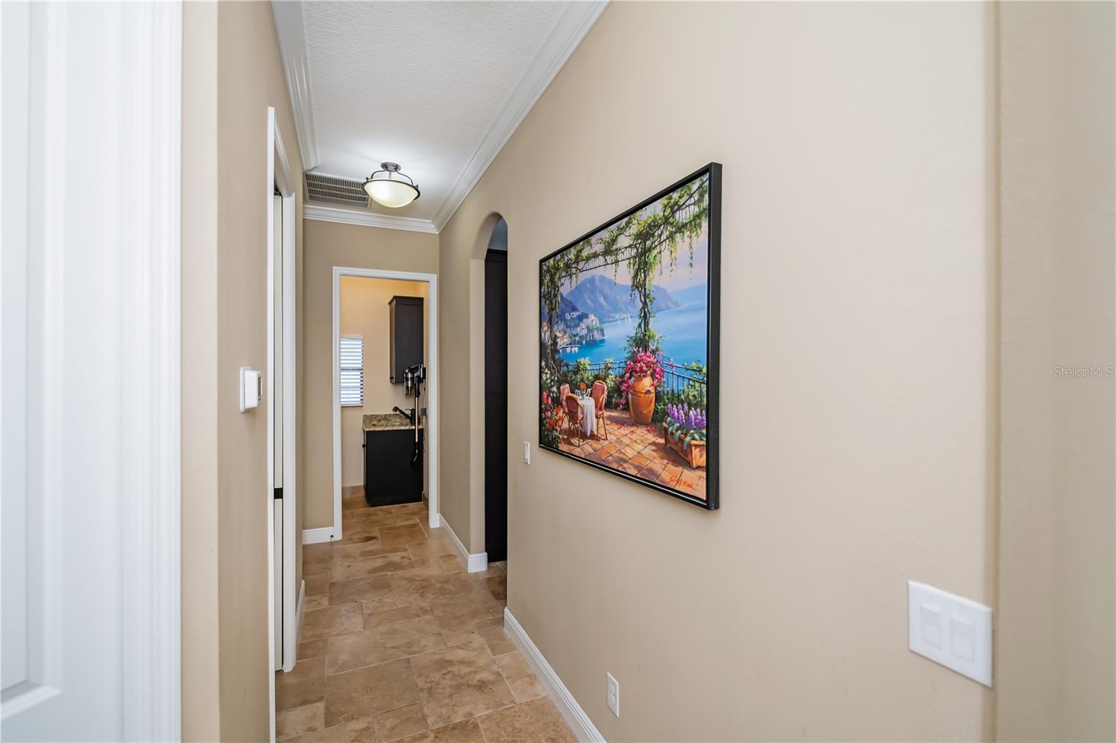 Image 33 of 44 For 612 Barcelona Avenue