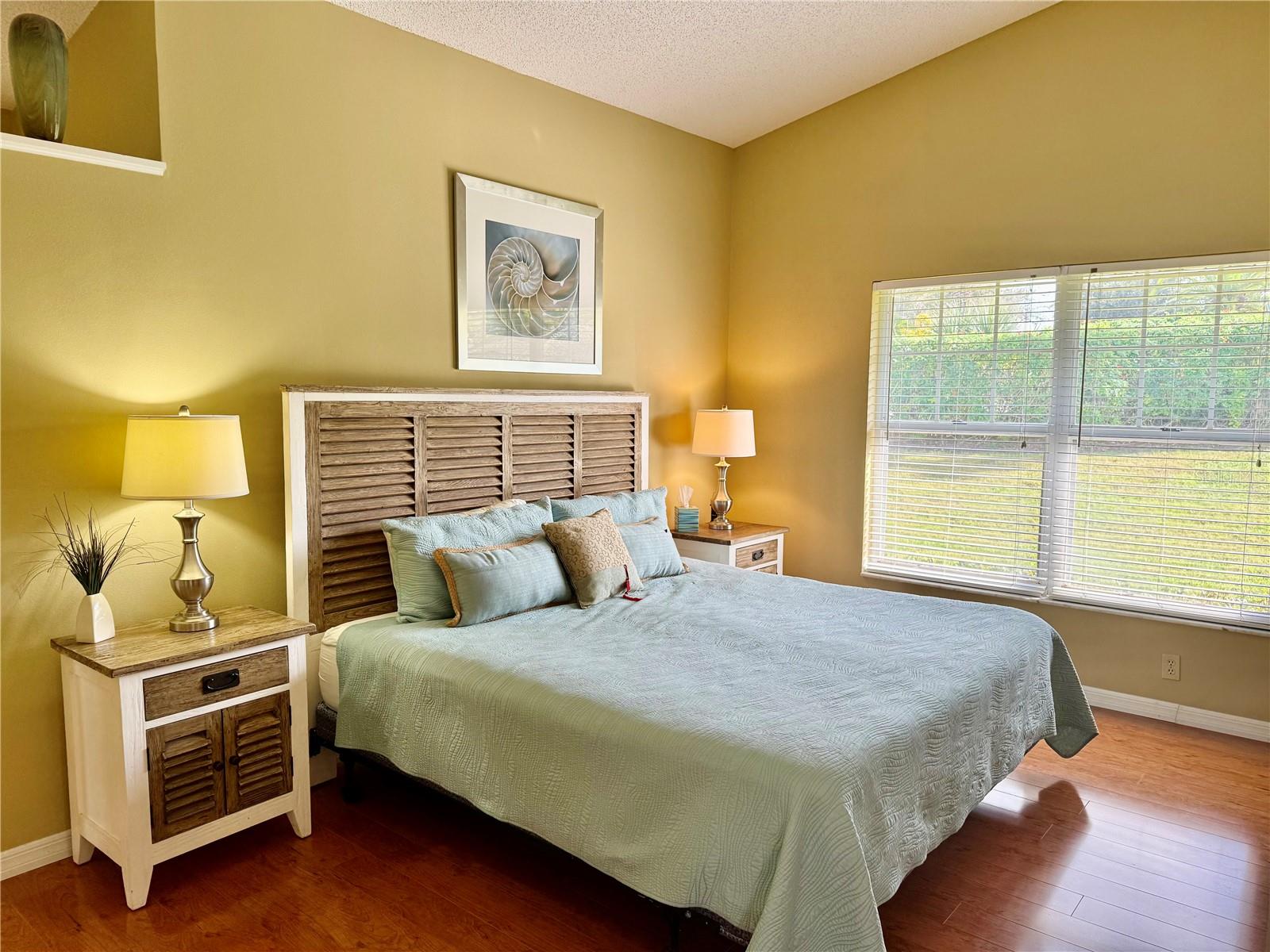 Image 13 of 38 For 714 Harrington Lake Drive S 1