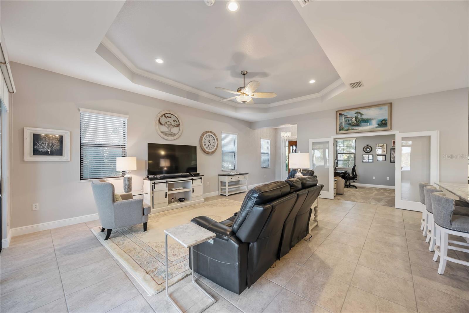 Image 12 of 76 For 26777 Weiskopf Drive