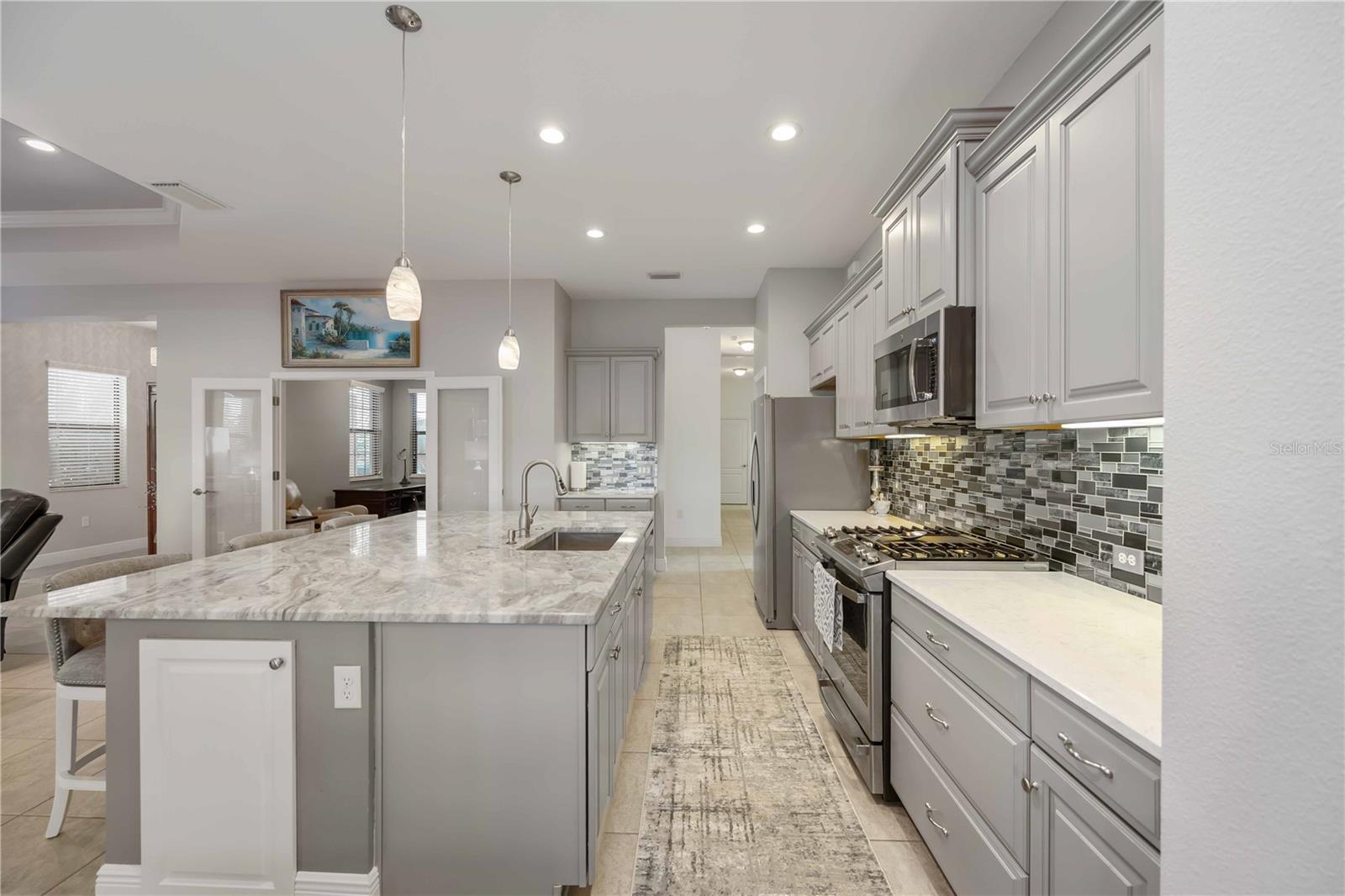 Image 16 of 76 For 26777 Weiskopf Drive