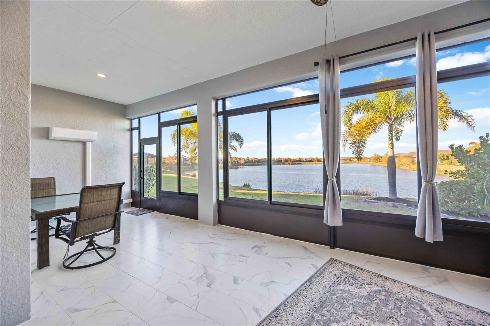 Image 4 of 76 For 26777 Weiskopf Drive