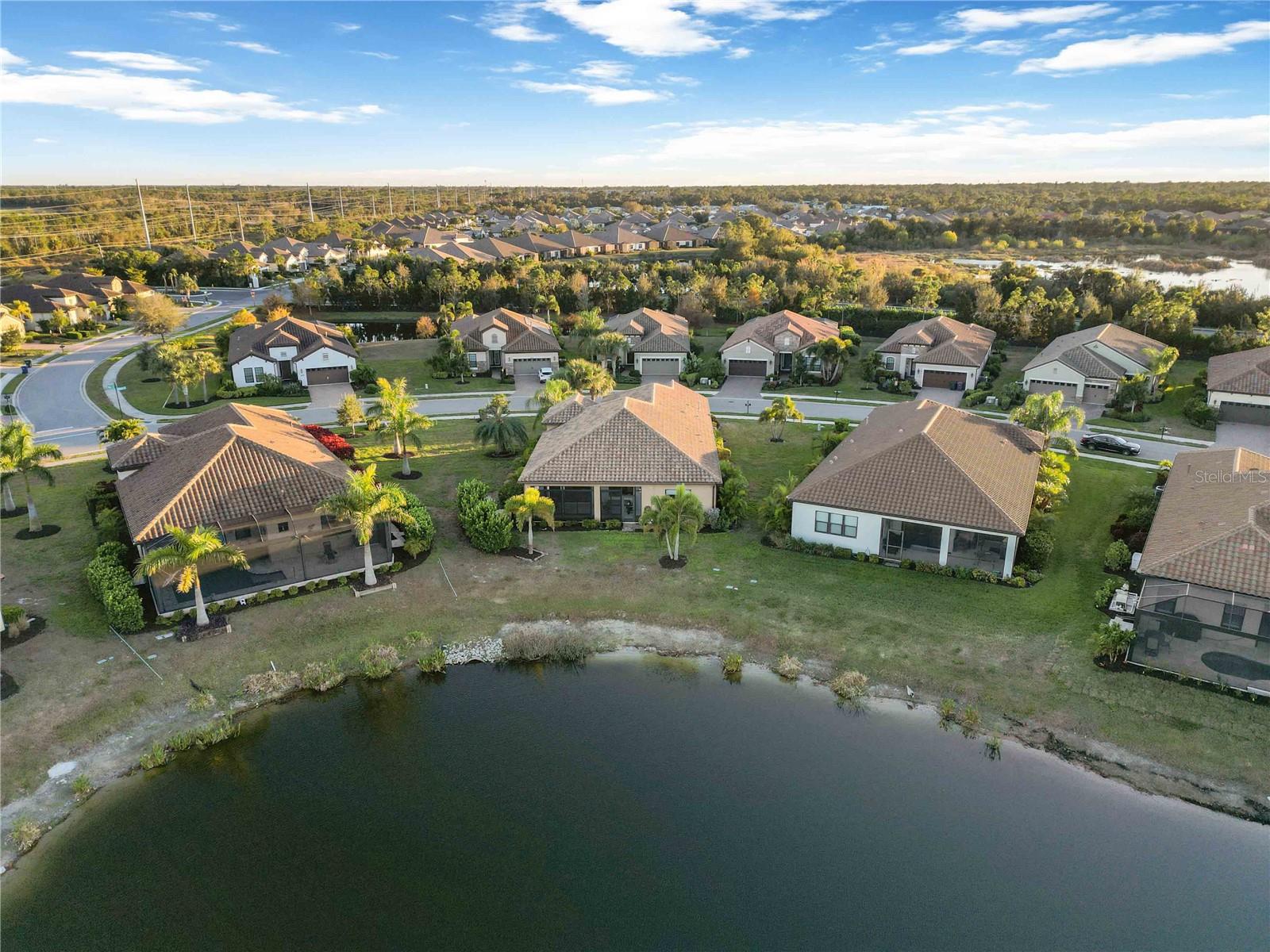 Image 56 of 76 For 26777 Weiskopf Drive