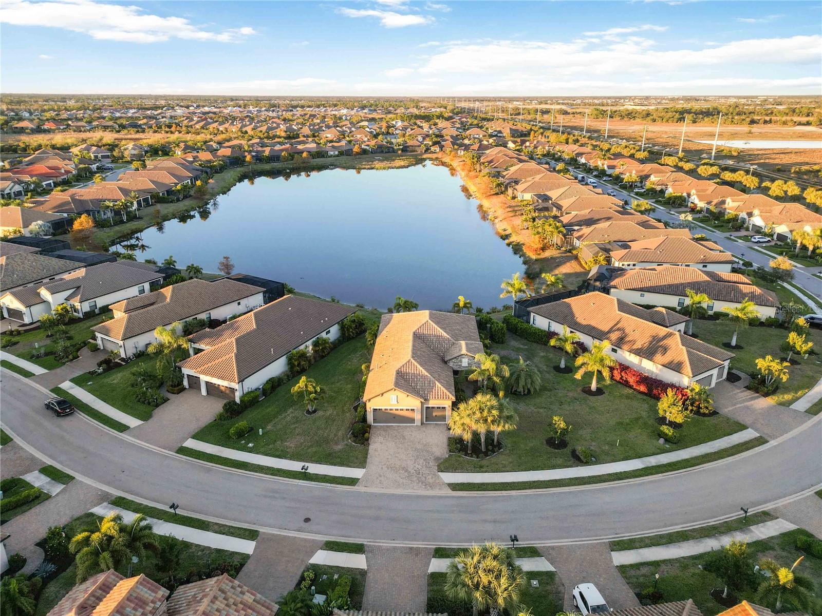 Image 63 of 76 For 26777 Weiskopf Drive