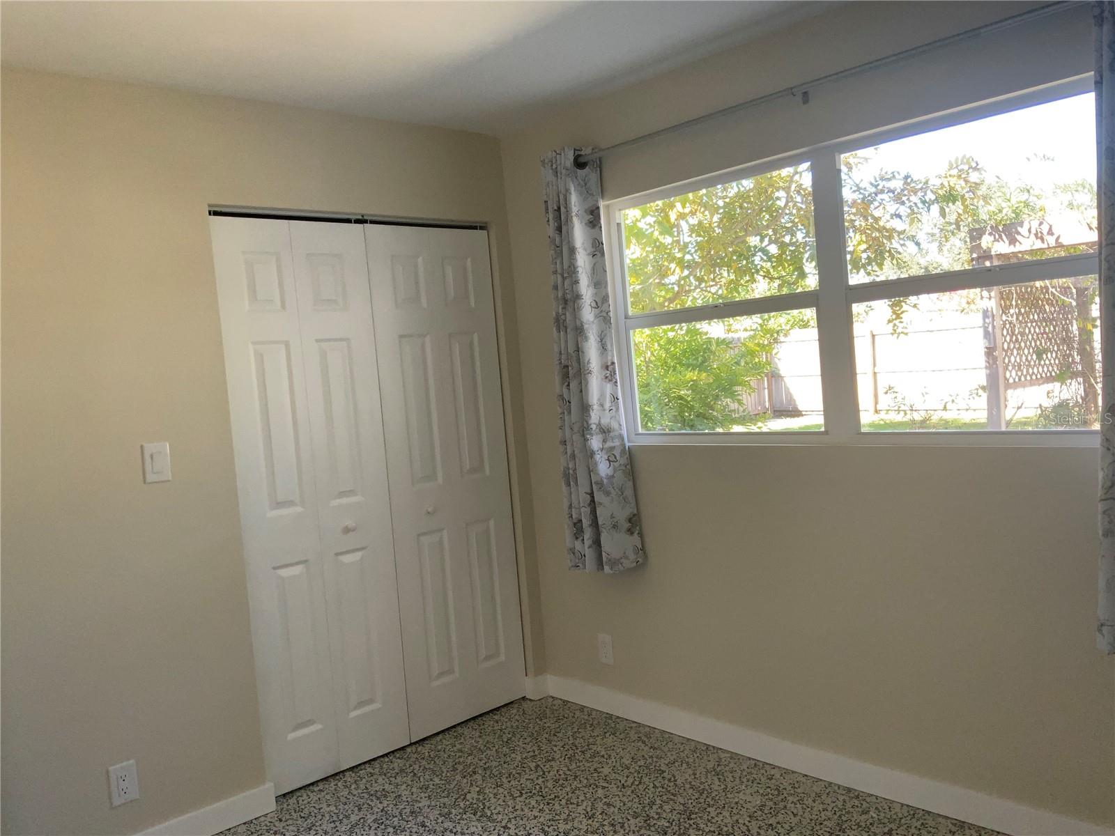 Image 13 of 17 For 3145 Bellevue Street