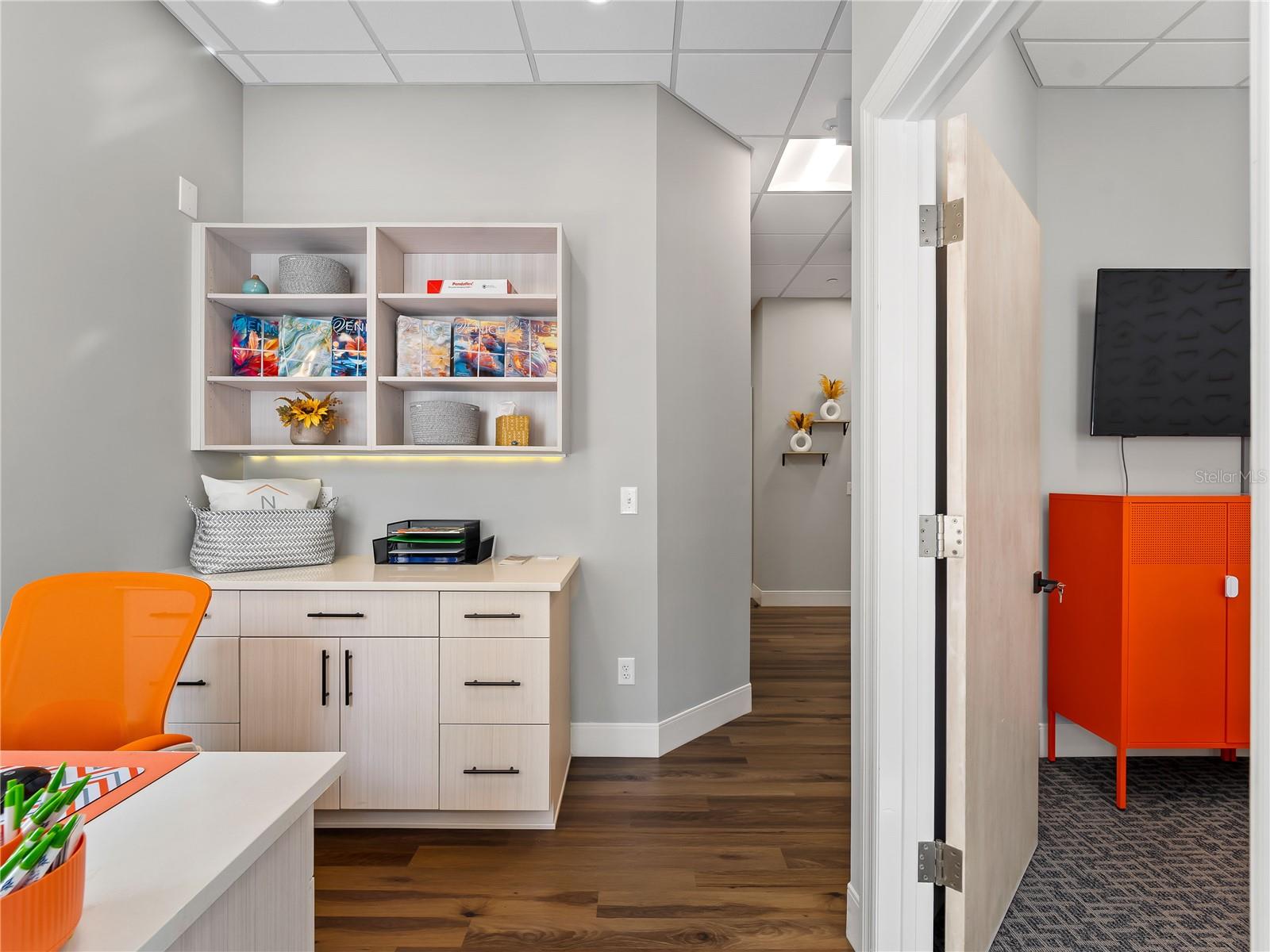 Image 10 of 56 For 3976 Destination Drive 102