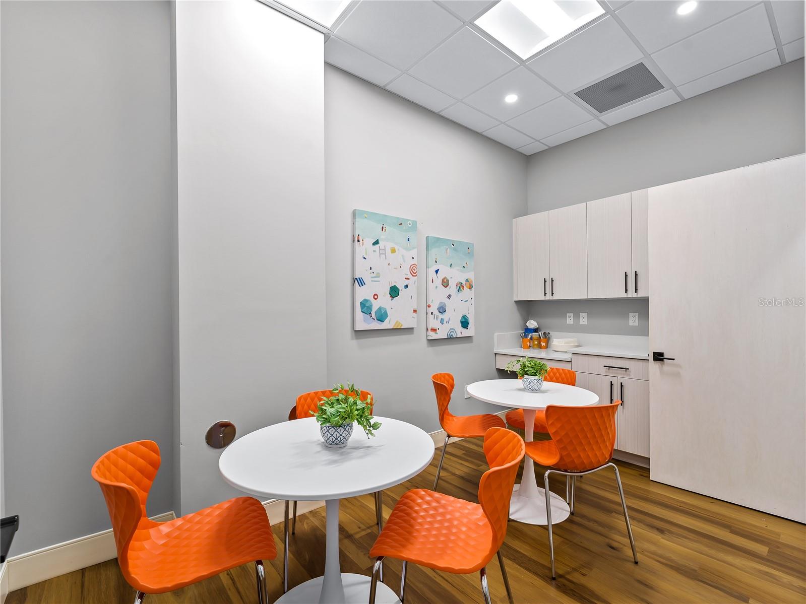 Image 26 of 56 For 3976 Destination Drive 102