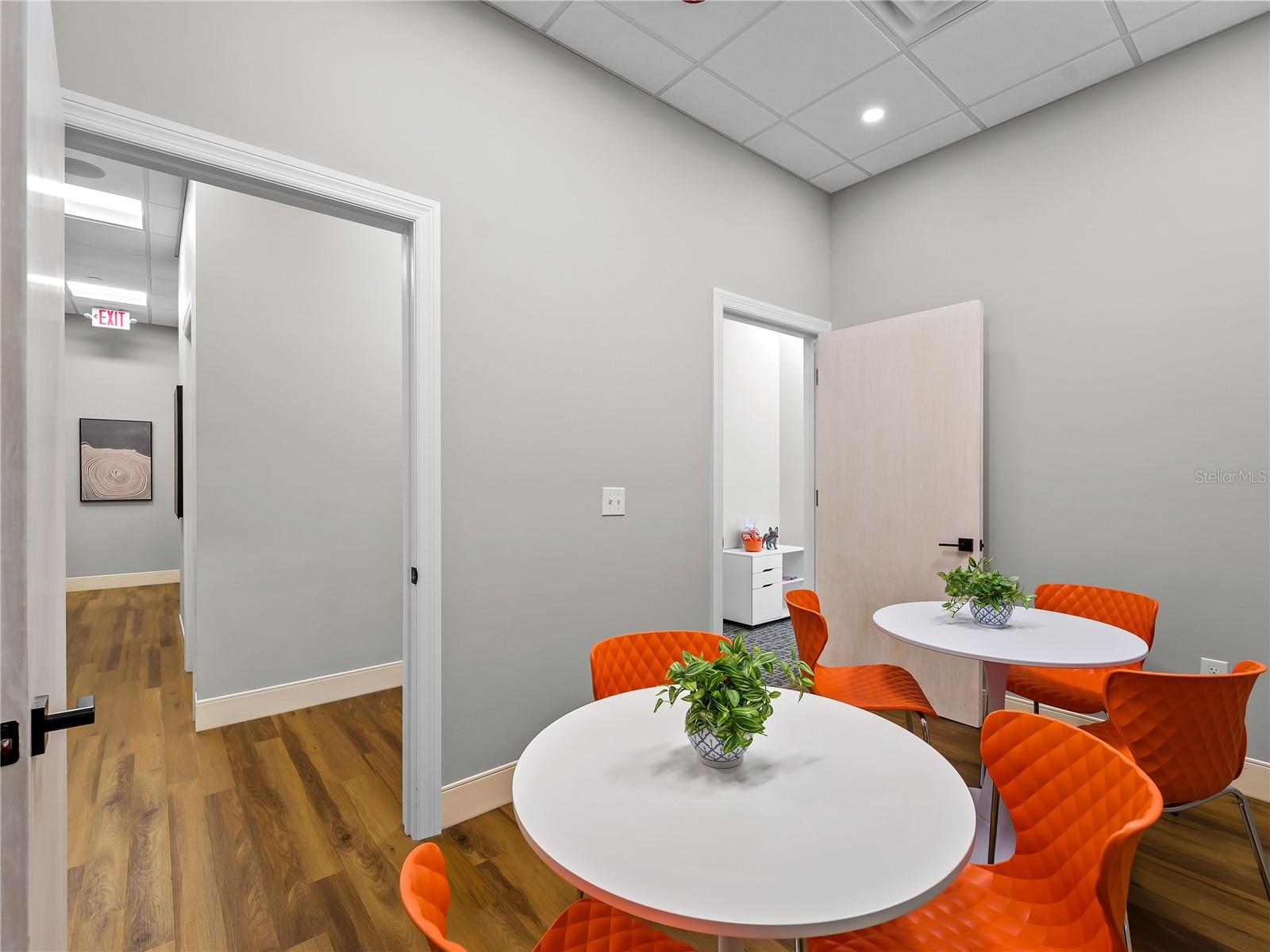 Image 28 of 56 For 3976 Destination Drive 102