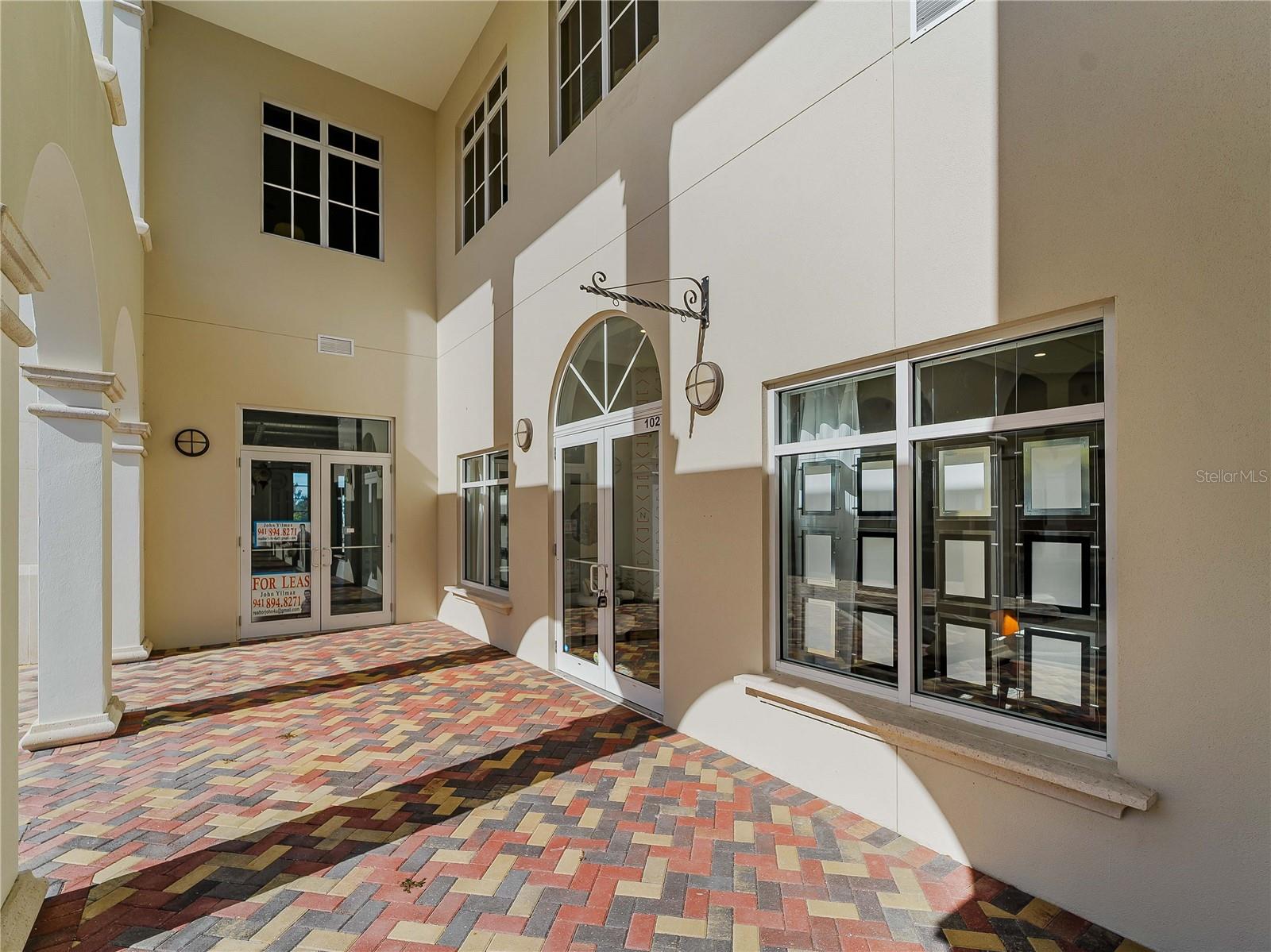 Image 39 of 56 For 3976 Destination Drive 102