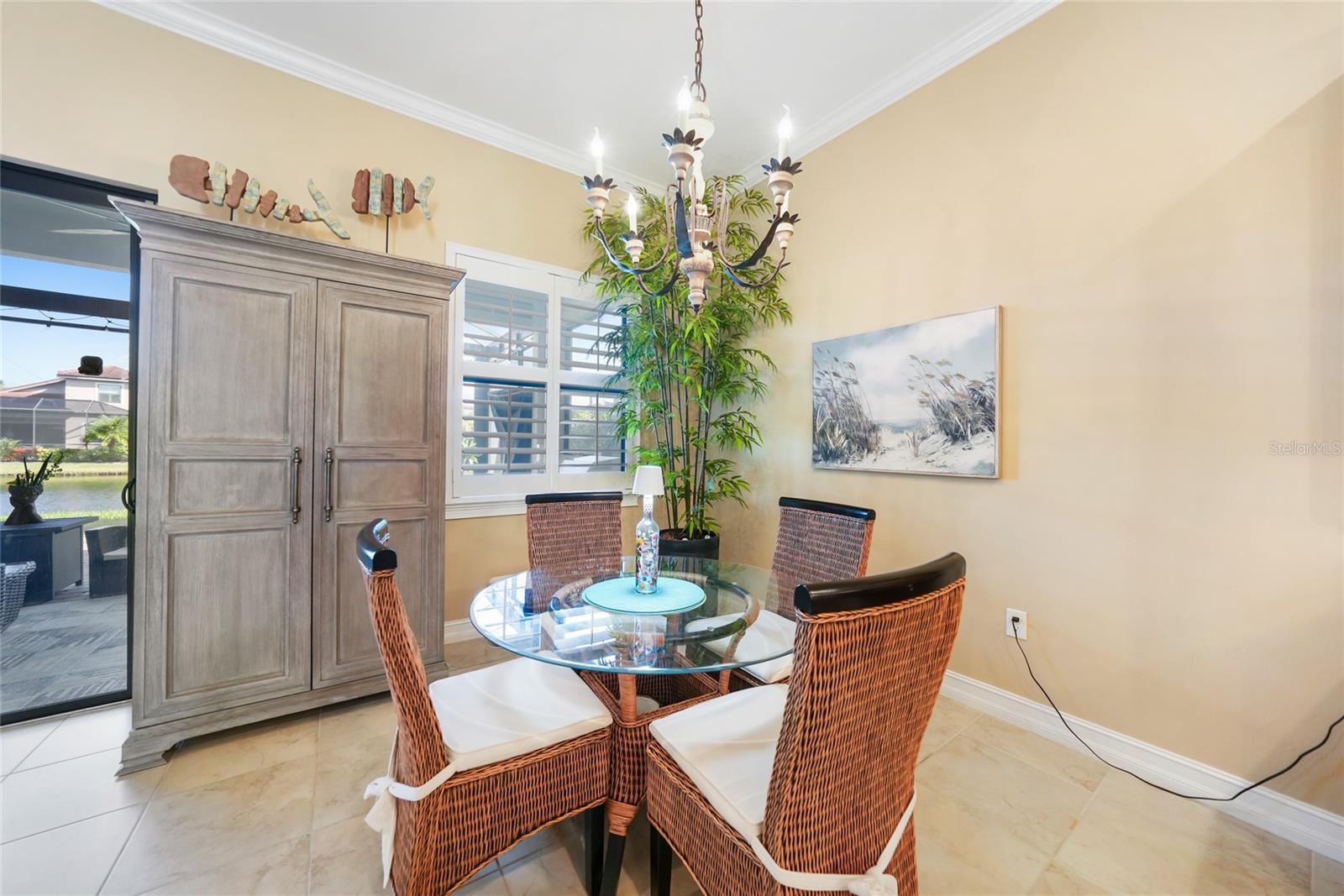 Image 10 of 40 For 1058 Bluffwood Drive