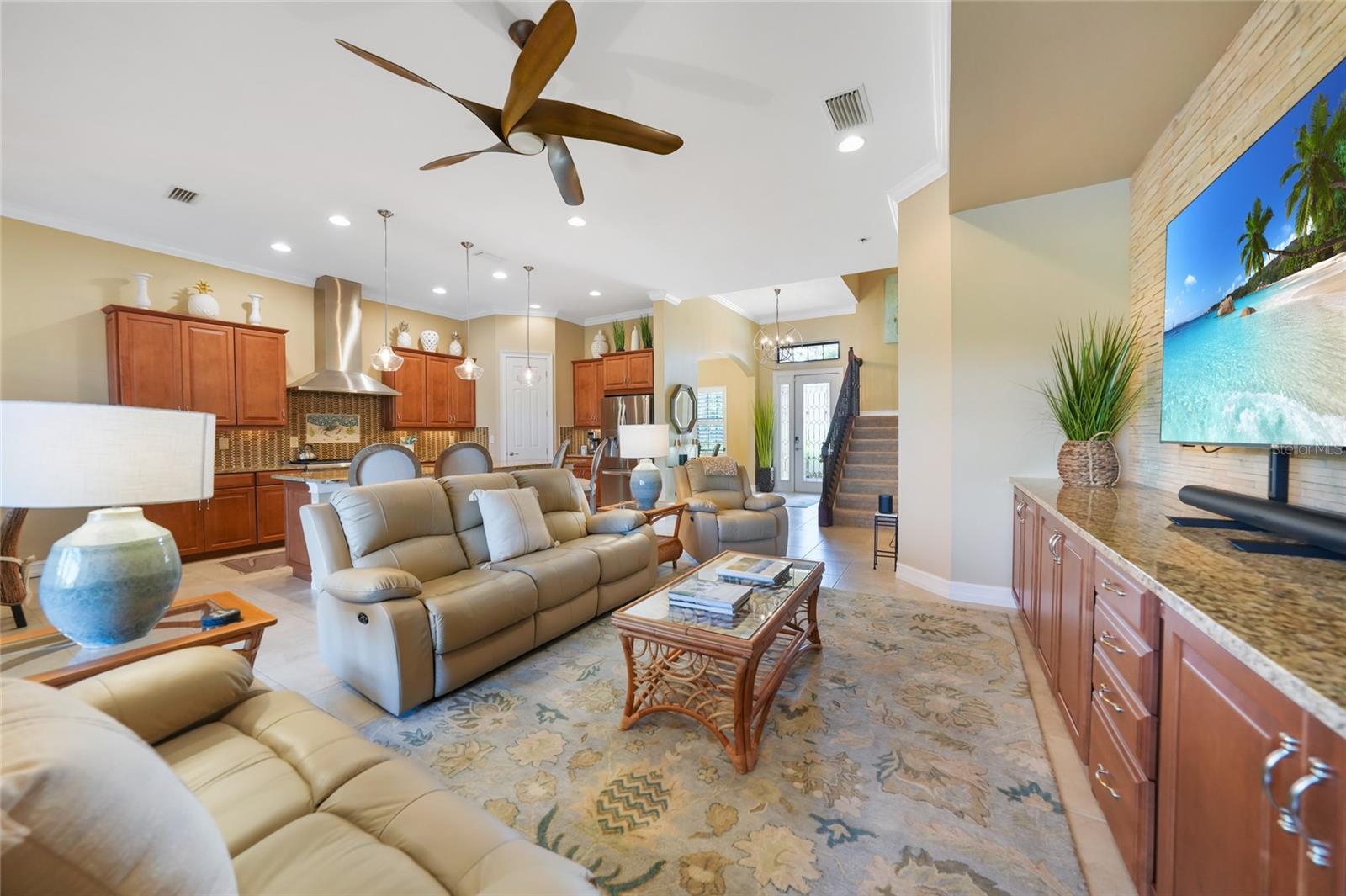 Image 13 of 40 For 1058 Bluffwood Drive