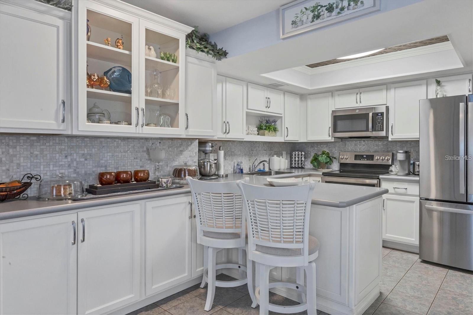 Image 20 of 25 For 460 Base Avenue E 113