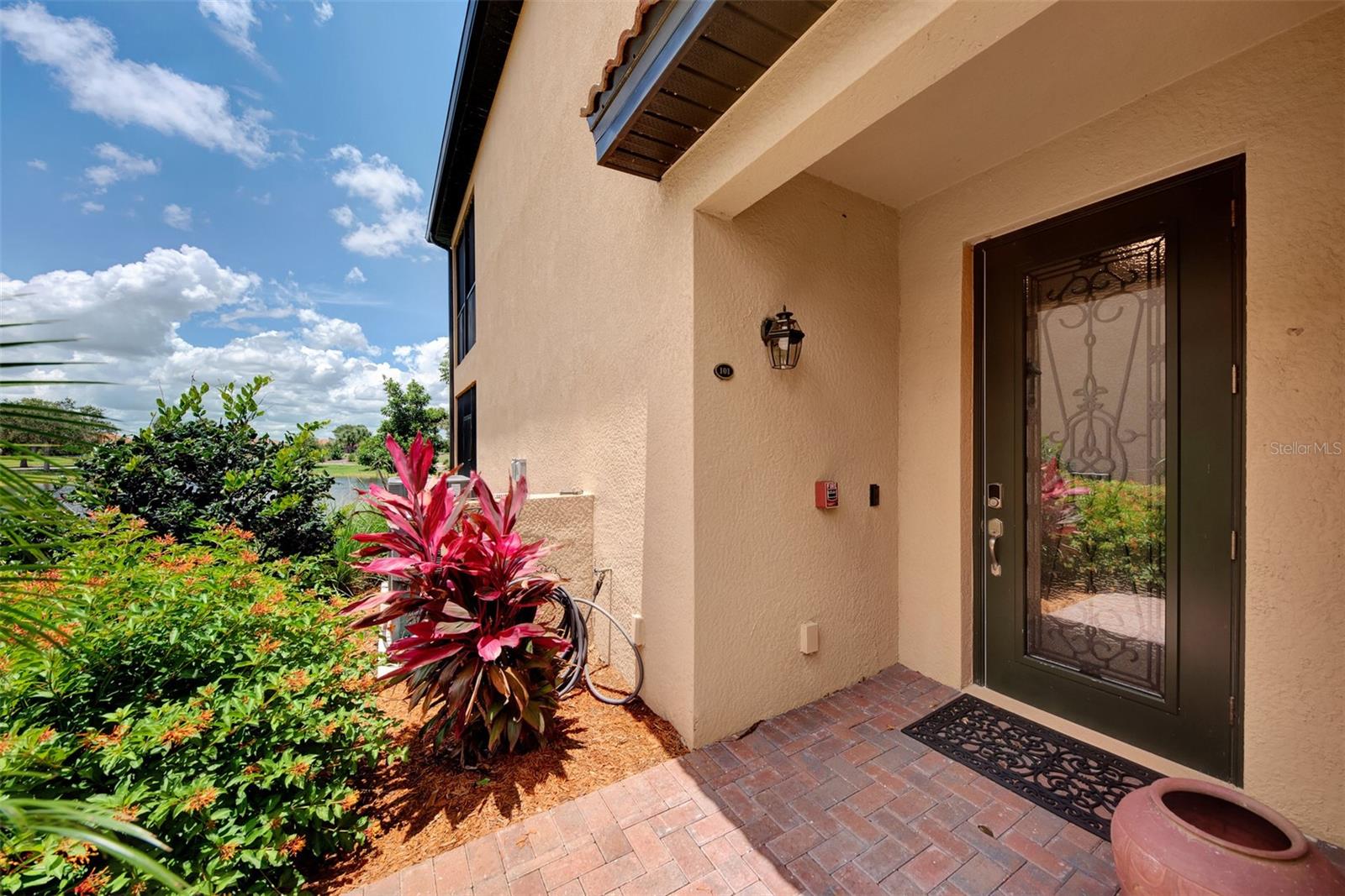 Image 8 of 97 For 10792 Tarflower Drive 101