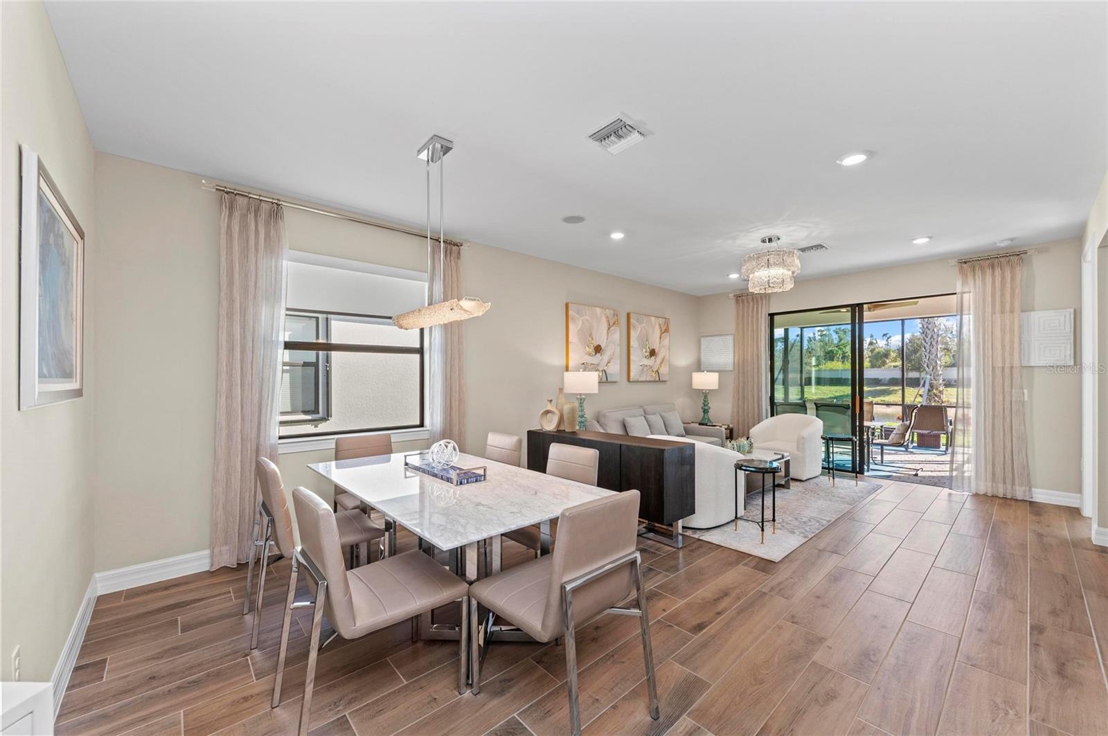 Image 16 of 71 For 13837 Vadini Street