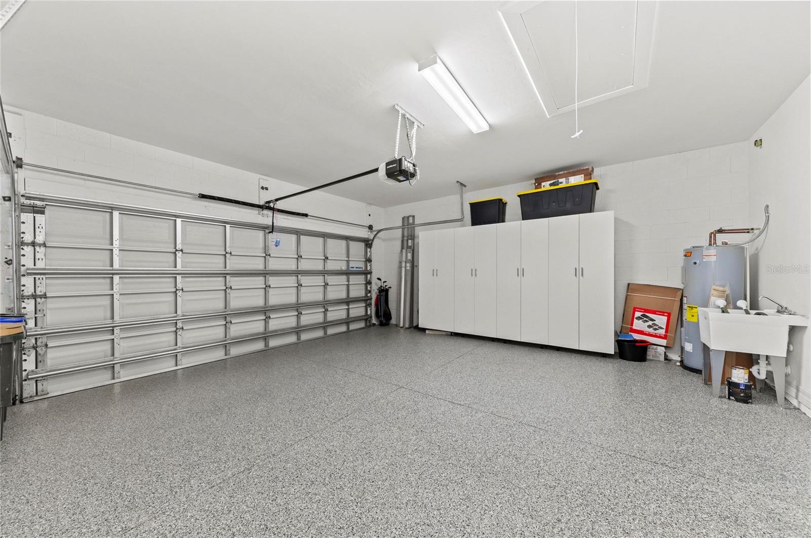 Image 42 of 71 For 13837 Vadini Street