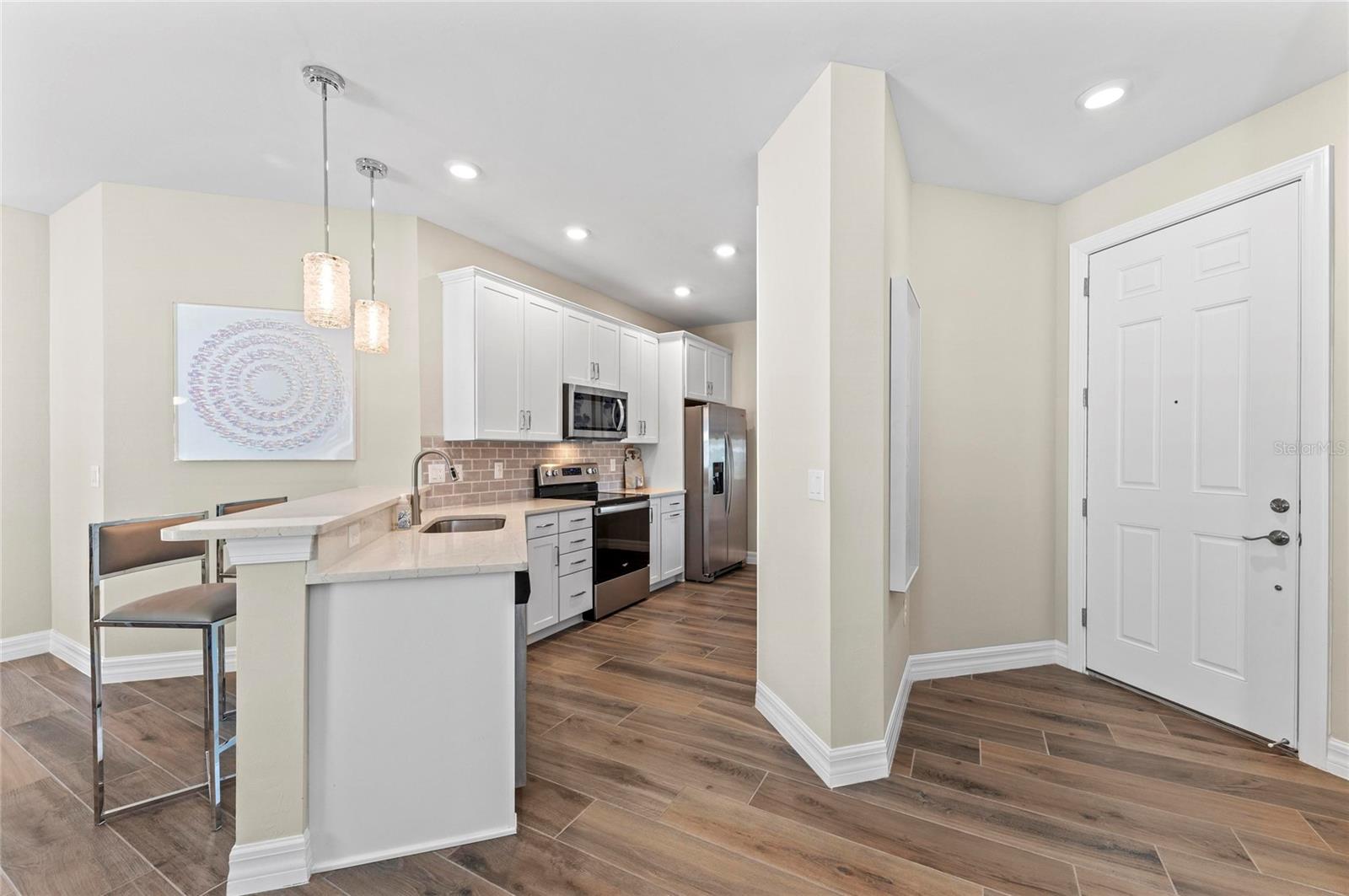 Image 7 of 71 For 13837 Vadini Street