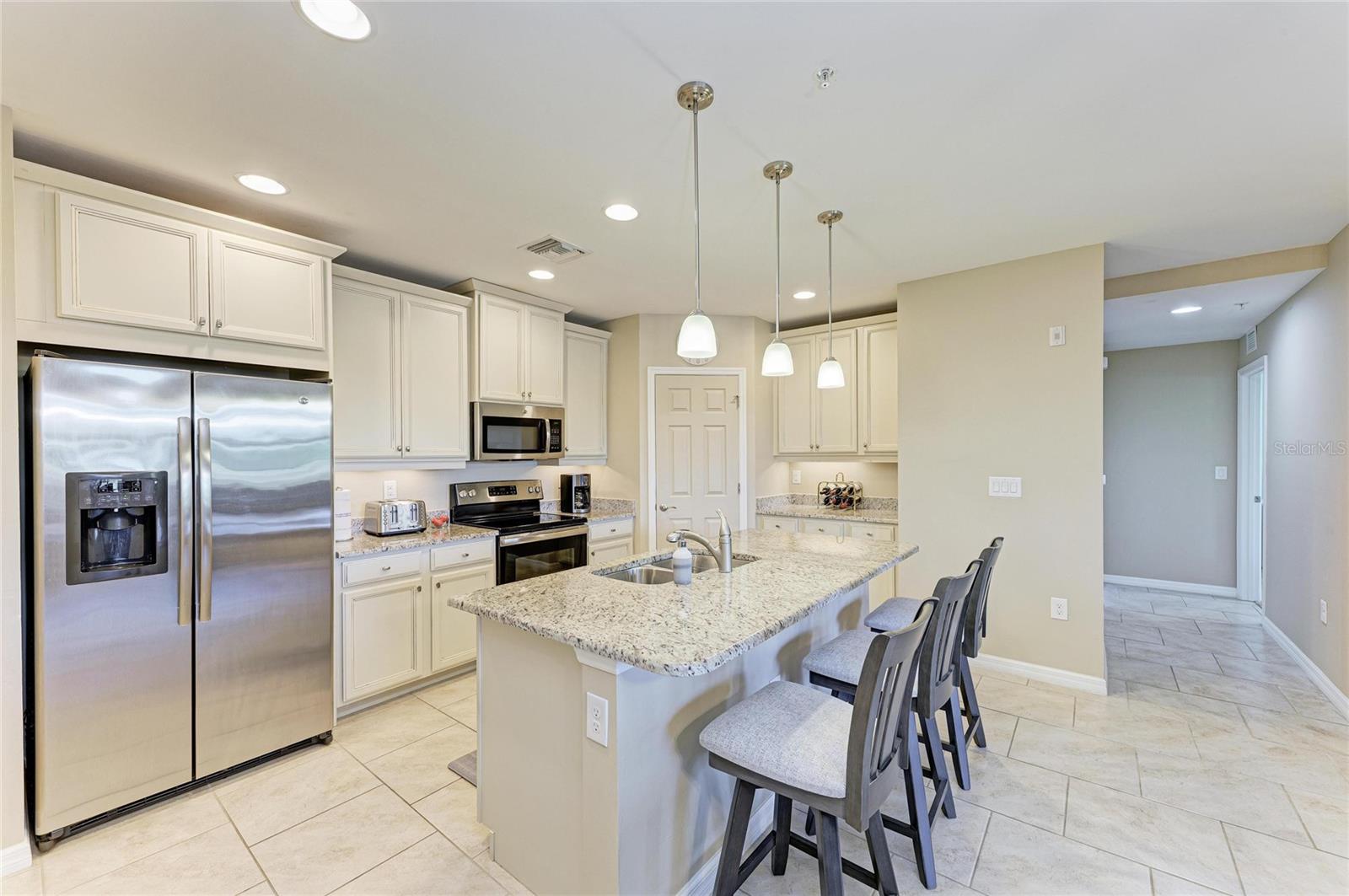 Image 16 of 78 For 124 Revolution Way