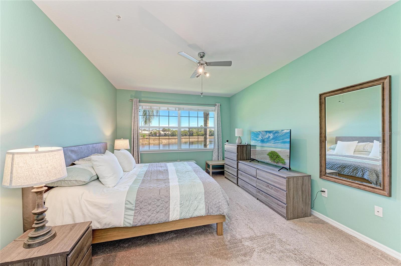 Image 34 of 78 For 124 Revolution Way