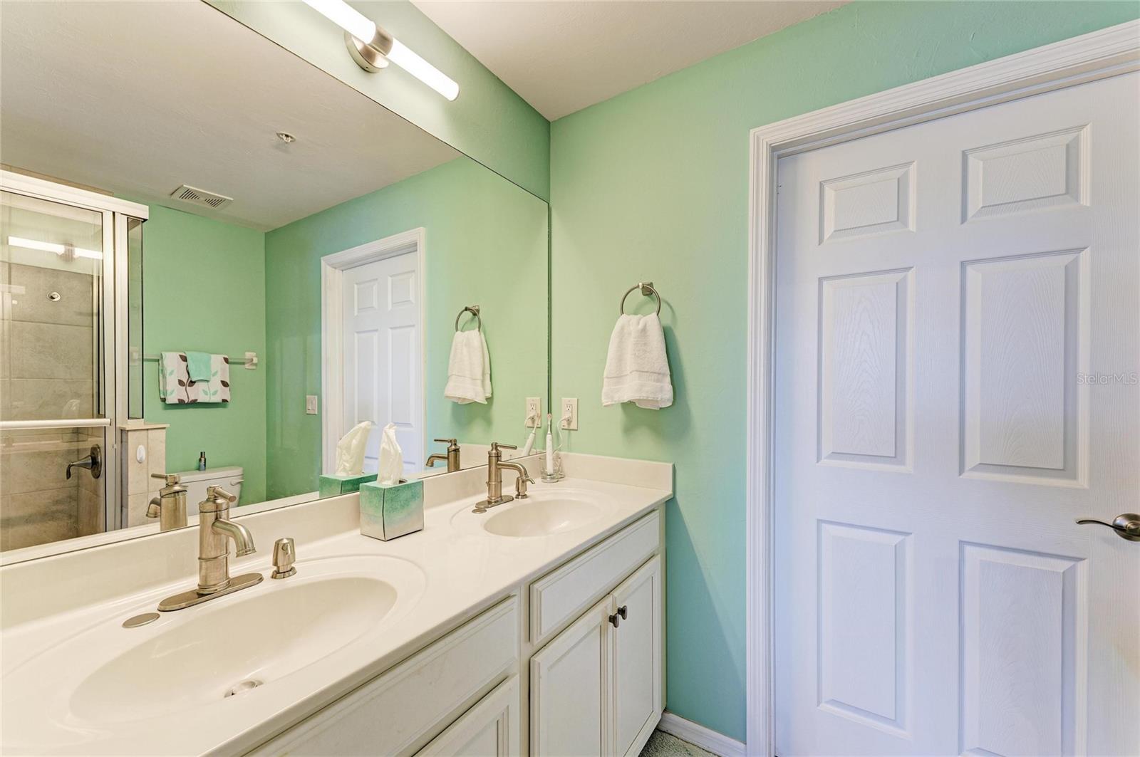 Image 35 of 78 For 124 Revolution Way