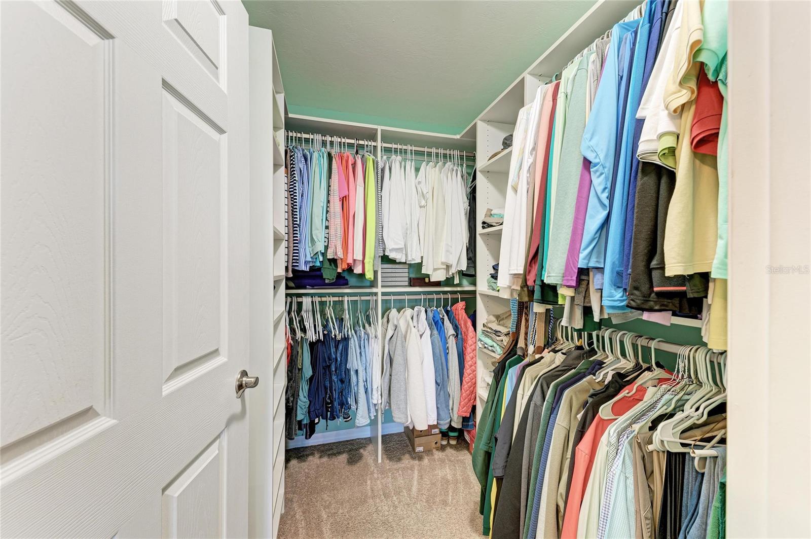 Image 39 of 78 For 124 Revolution Way