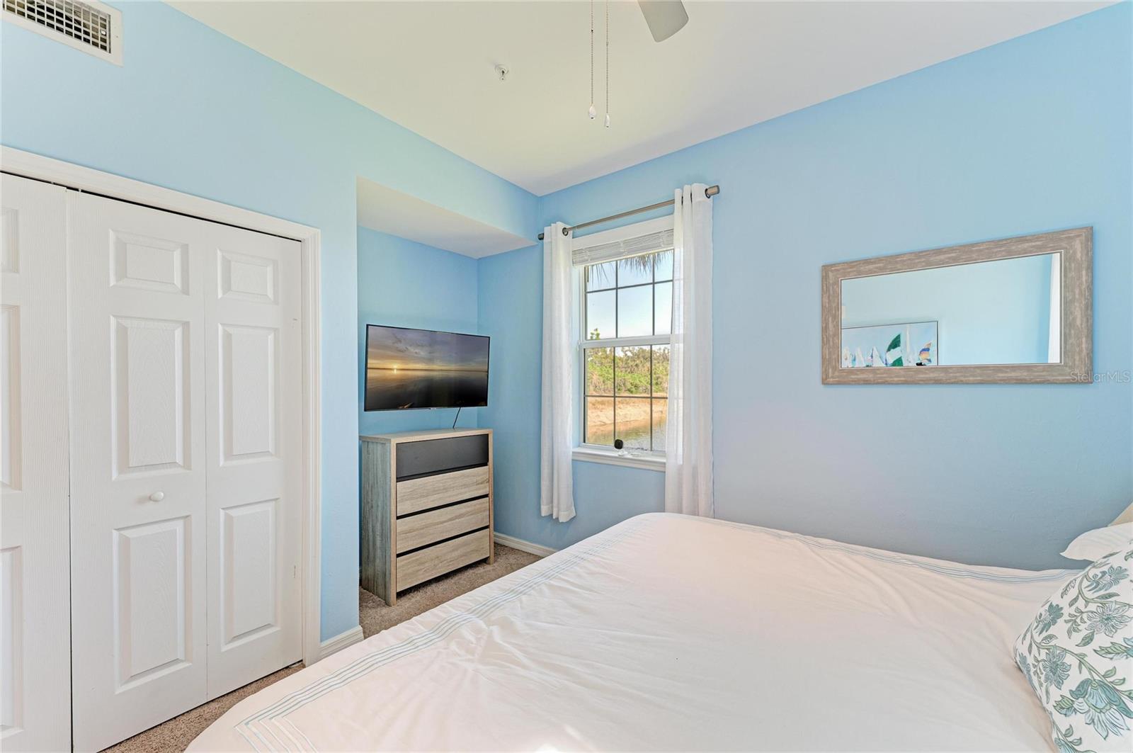 Image 42 of 78 For 124 Revolution Way