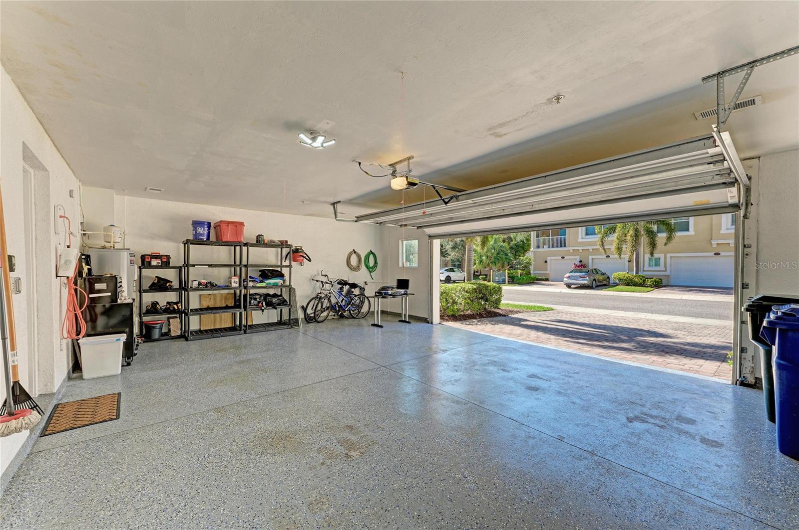 Image 47 of 78 For 124 Revolution Way